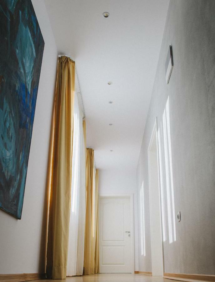 Aparthotel Panoramis Residence オラデア エクステリア 写真